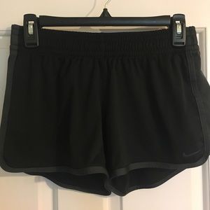 Nike Dri-Fit Shorts (XS)